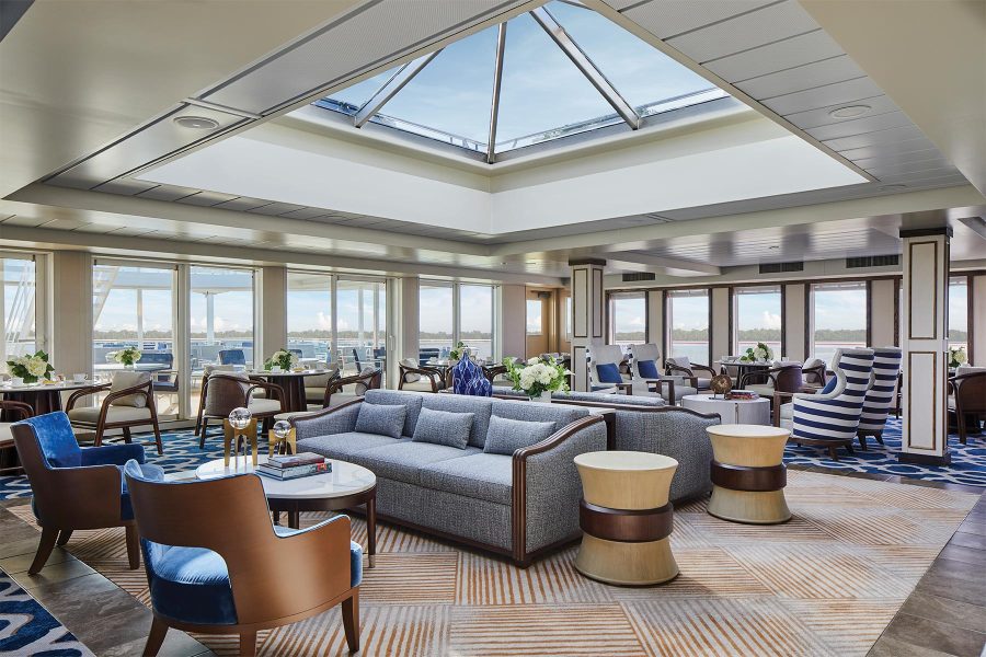 American Cruise Lines lounge