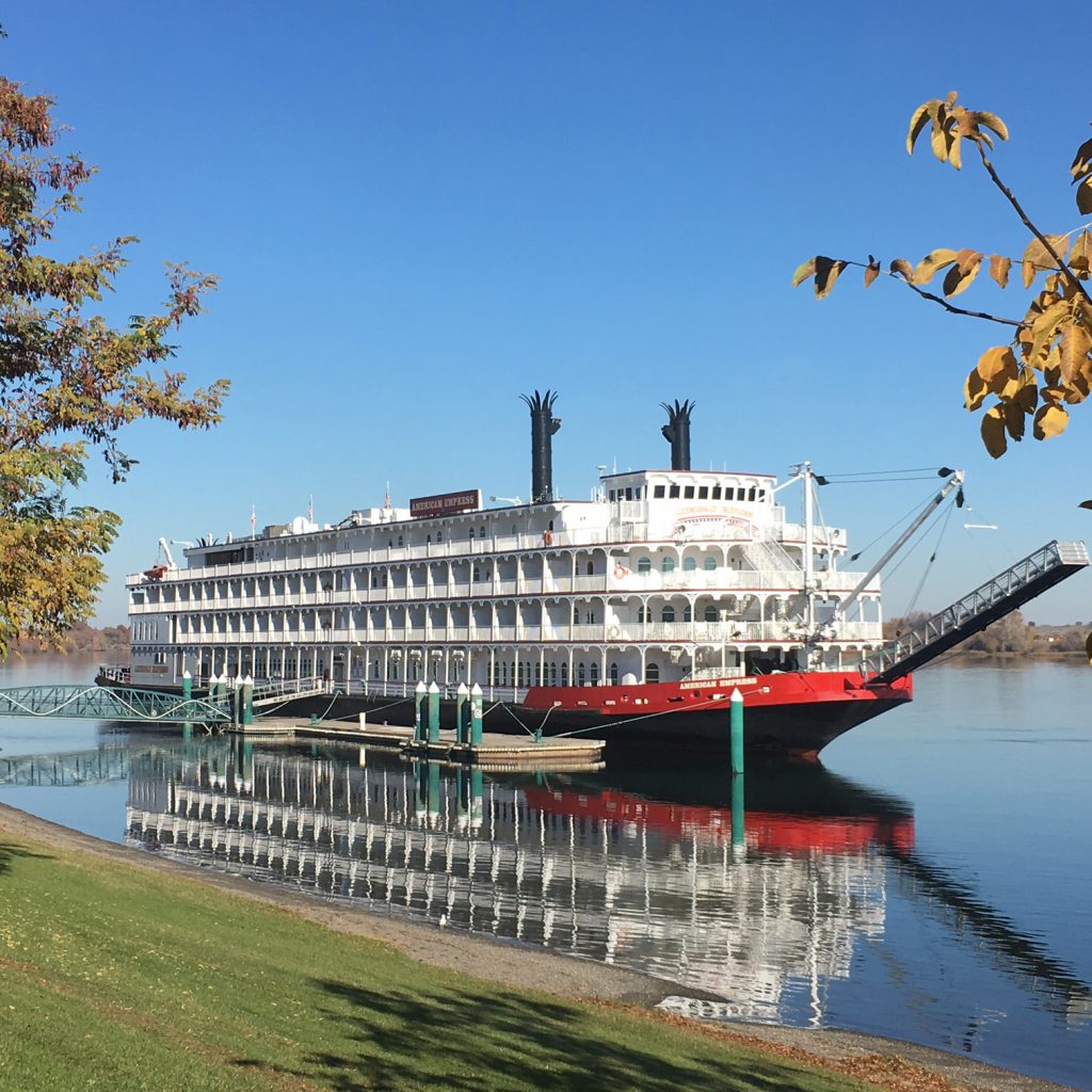 cruises on rivers in us