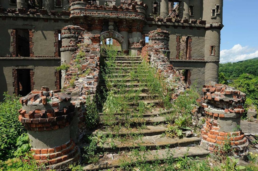 the-history-of-the-bannerman-castle-usa-river-cruises