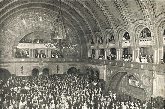 historic image of st Louis union station lobby